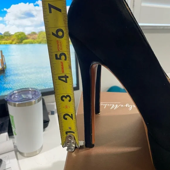 Beautiful peep toe heels size 10 - Picture 2 of 7
